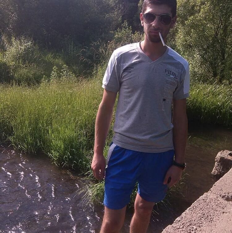  ,   Alen, 26 ,   ,   
