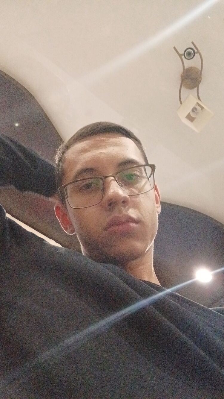 ���������� ������������, ���� ����� Maxim, 22 ����, ������������ ��� ����� � ���������, c�������� ���������