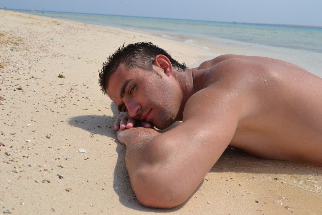  5249733  Serzh, 45 ,    