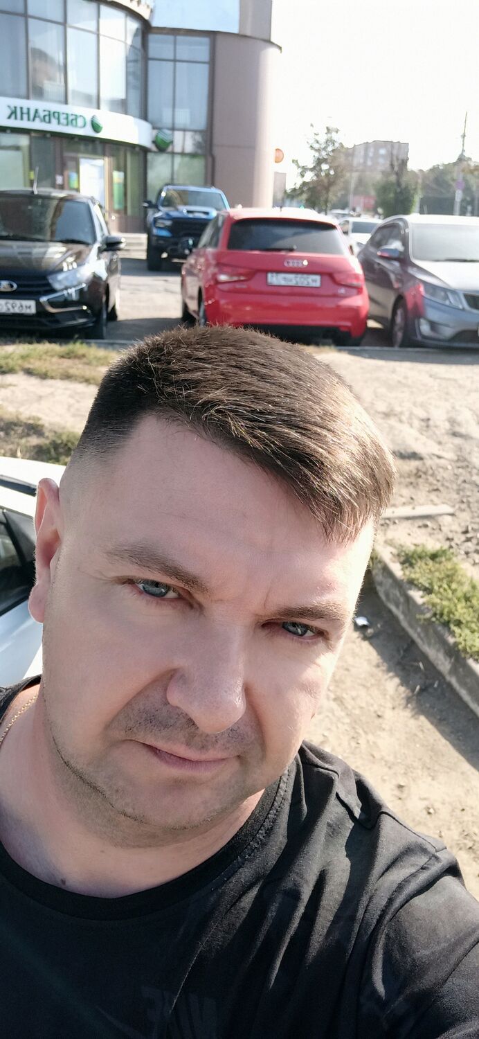  46187943  , 44 ,    