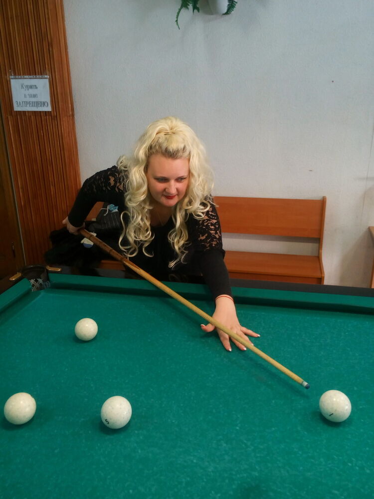  ,   Margo, 43 ,  