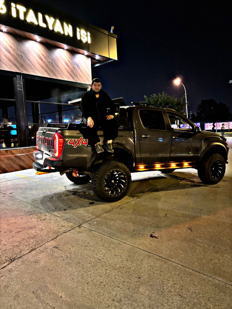  52612453  Kayaa, 29 ,    Lambeth