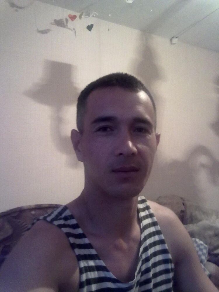  46977193  , 40 ,    