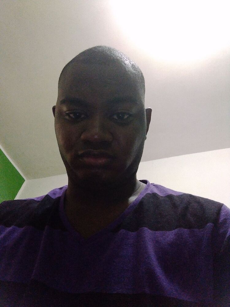  22674983  Jose, 23 ,    Tunis