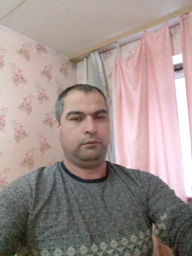  18617033  Mirzo, 49 ,    