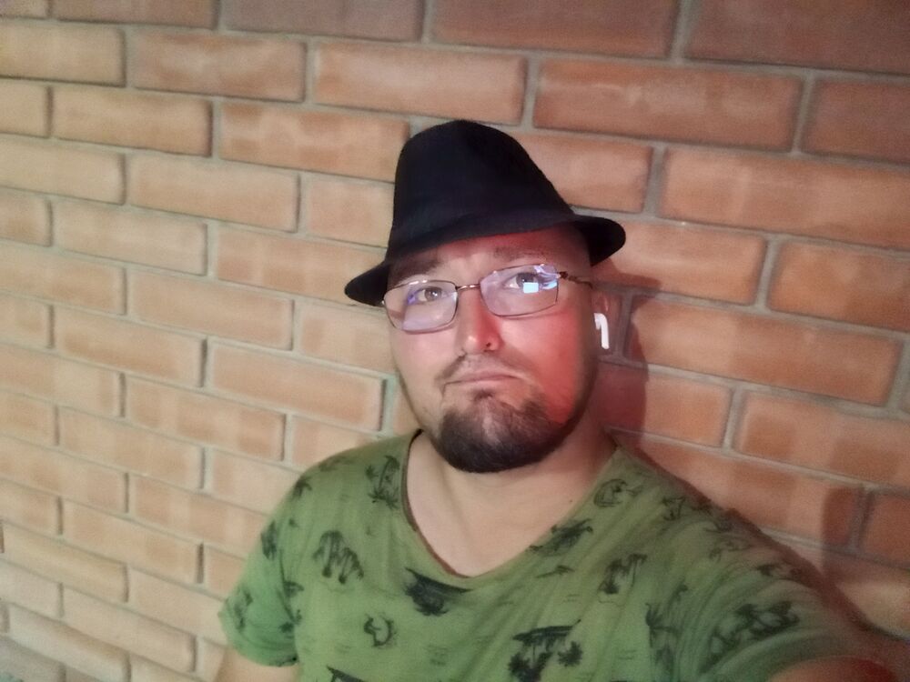  42177813  , 32 ,    