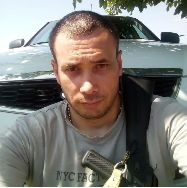  41147243  Aslan, 41 ,    