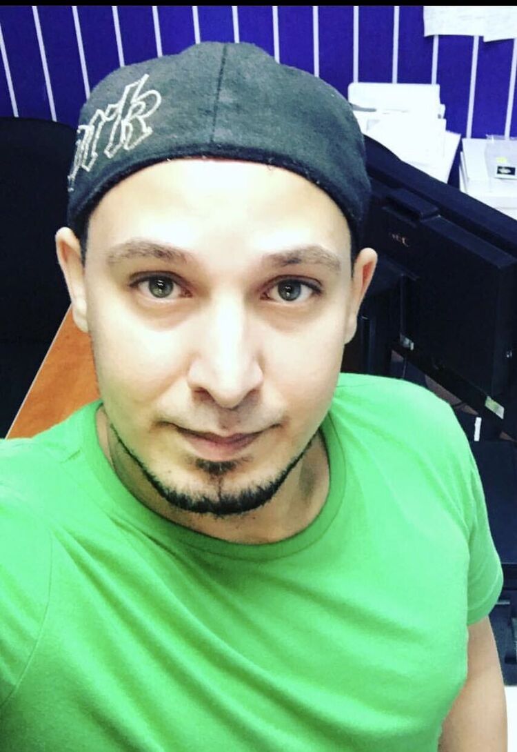  35787543  Ahmed saber, 38 ,    