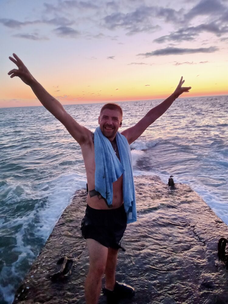  ,   Kirill, 36 ,   ,   