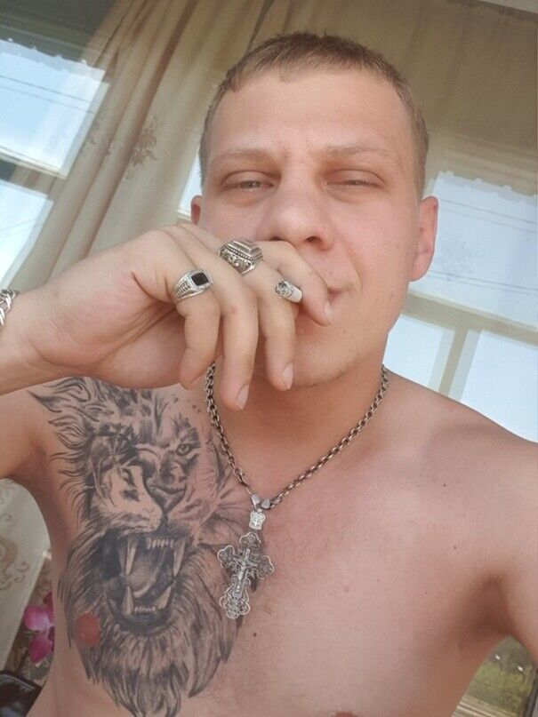  21979253  , 30 ,    