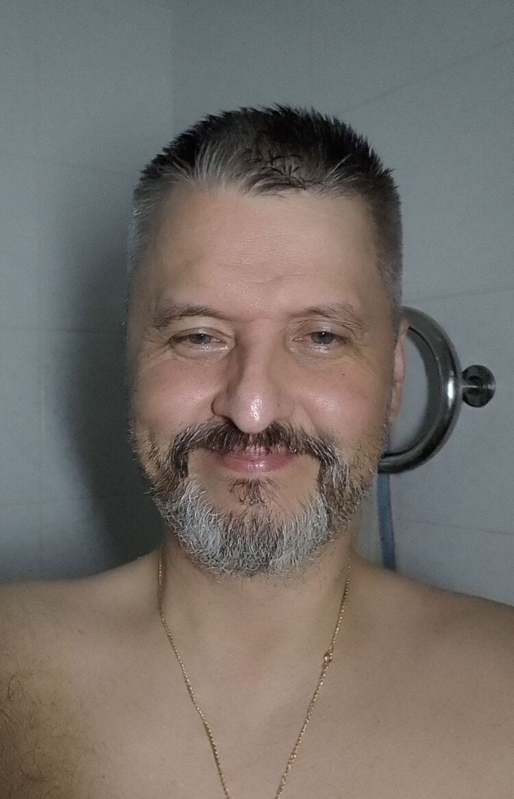  44848093  Dmitriy, 52 ,    