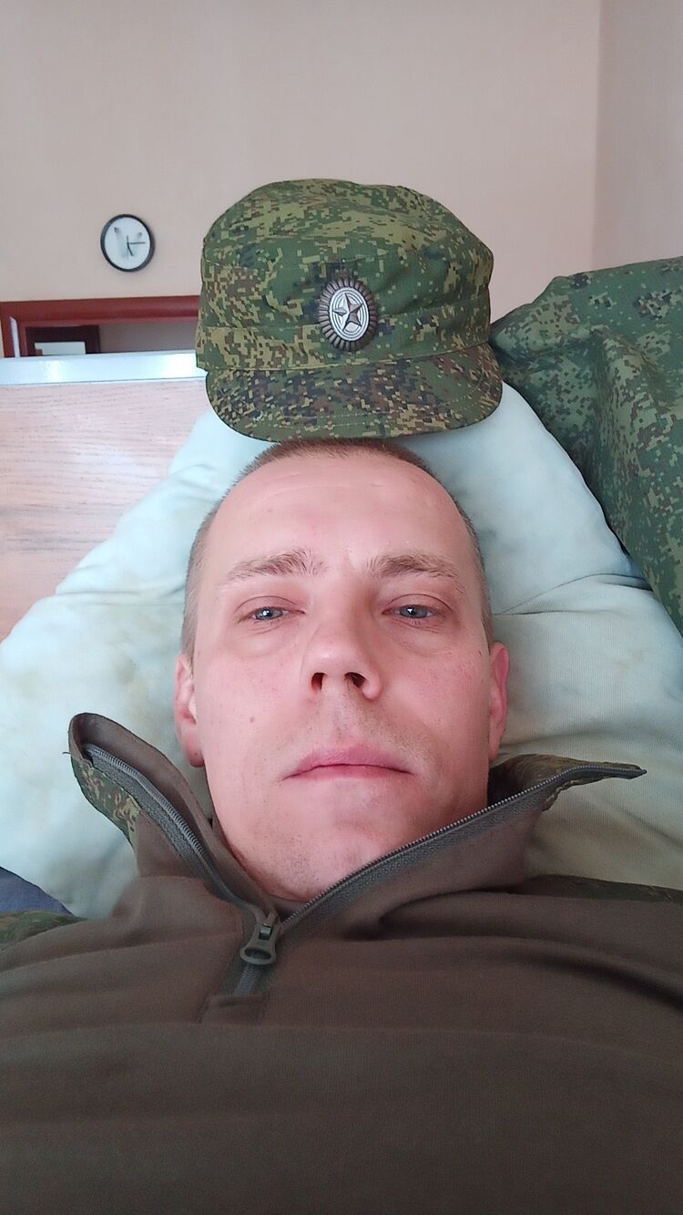  52756383  Kosrik, 30 ,    