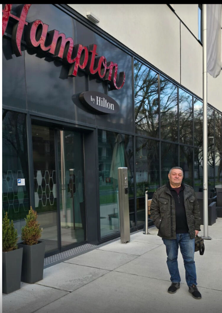  ,   Ramiz, 64 ,  