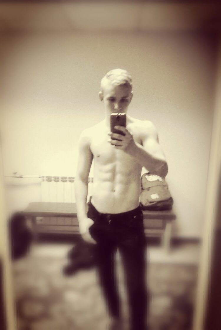  ,   Vladislav, 24 ,   ,   , 