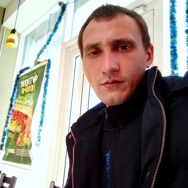  48668603  , 33 ,    