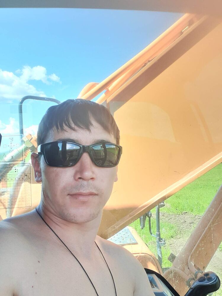  31594273  , 38 ,    