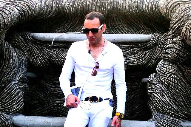  30761243  Gaybi, 47 ,    