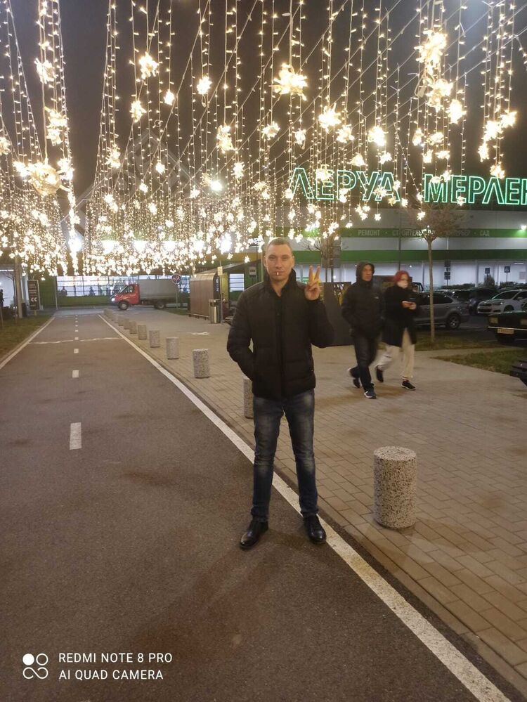  46612313  Ivan, 32 ,    --