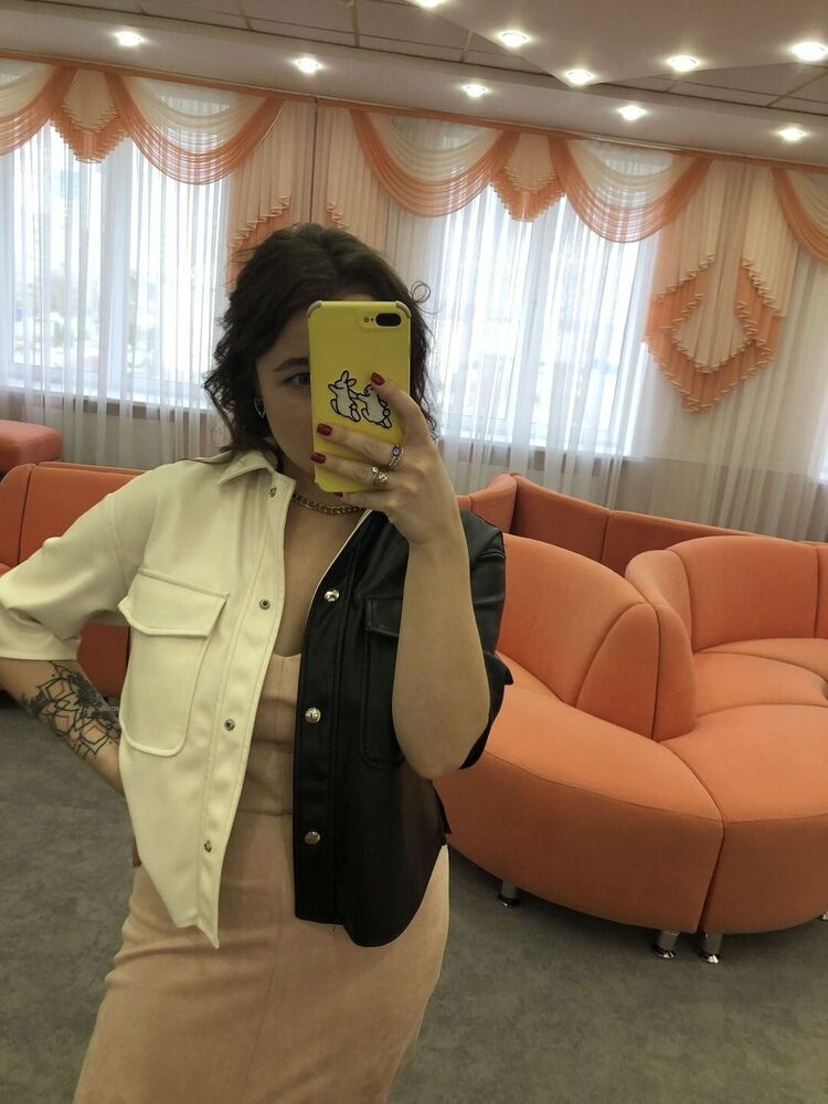  ,   Anastasia, 27 ,   ,   