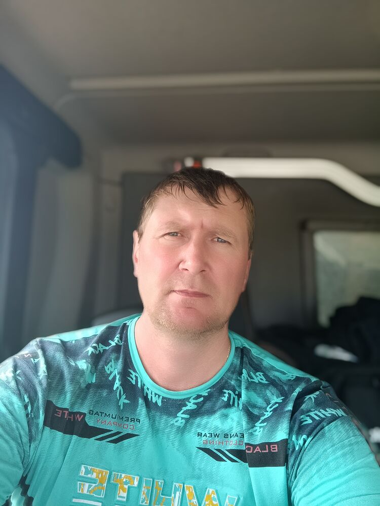  47982523  , 38 ,    