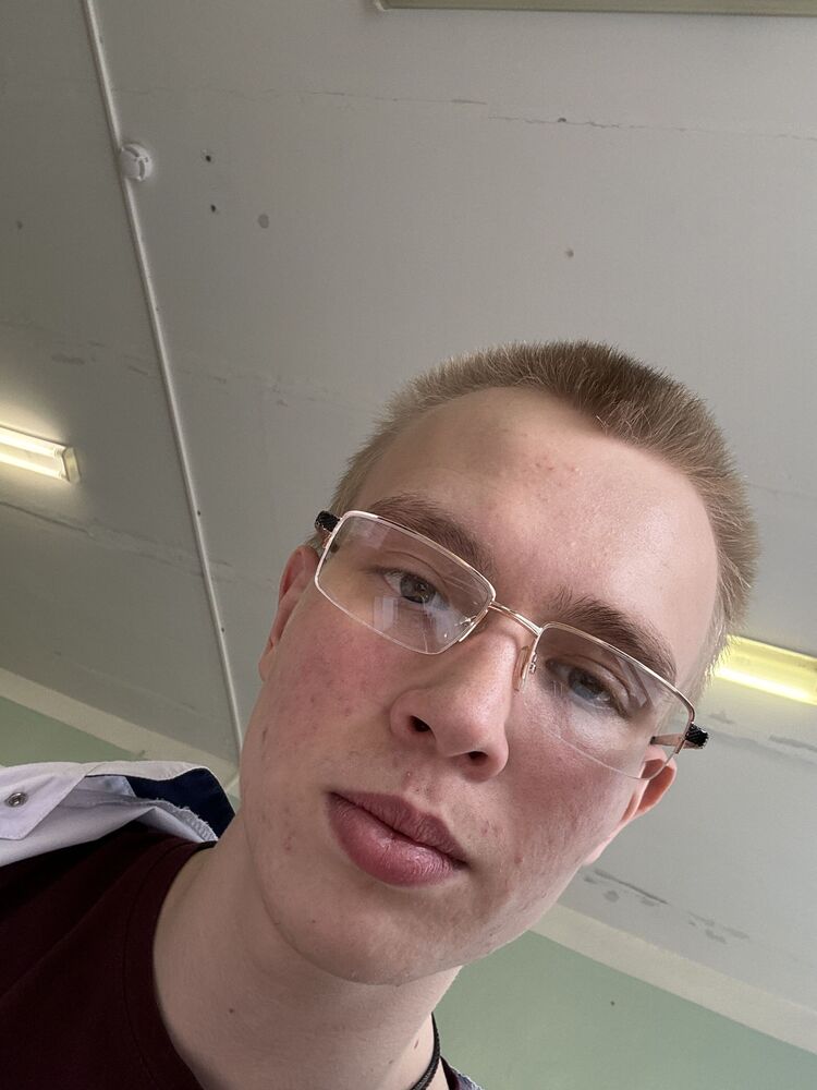  42587983  , 21 ,    -