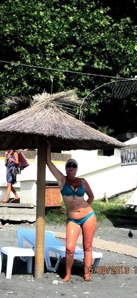  ,   Dina, 48 ,   ,   , c 