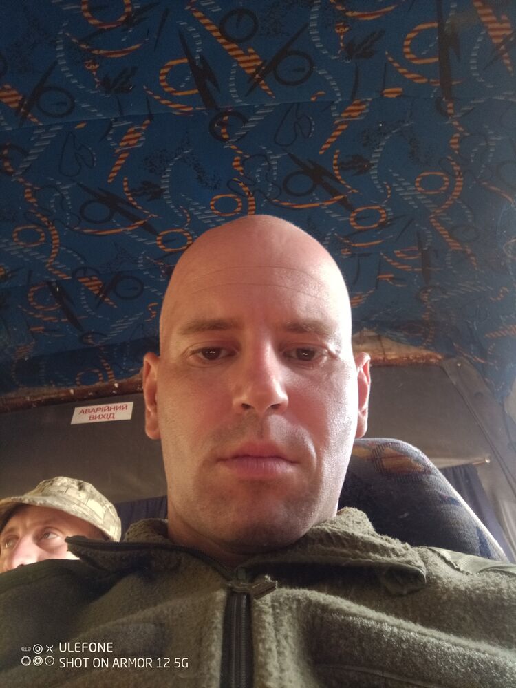  45275773  Twerdochkleb, 41 ,    