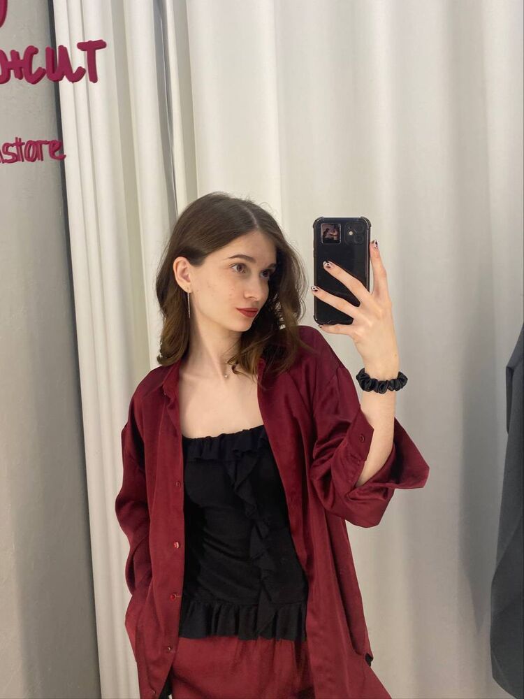  52659893  , 25 ,    -