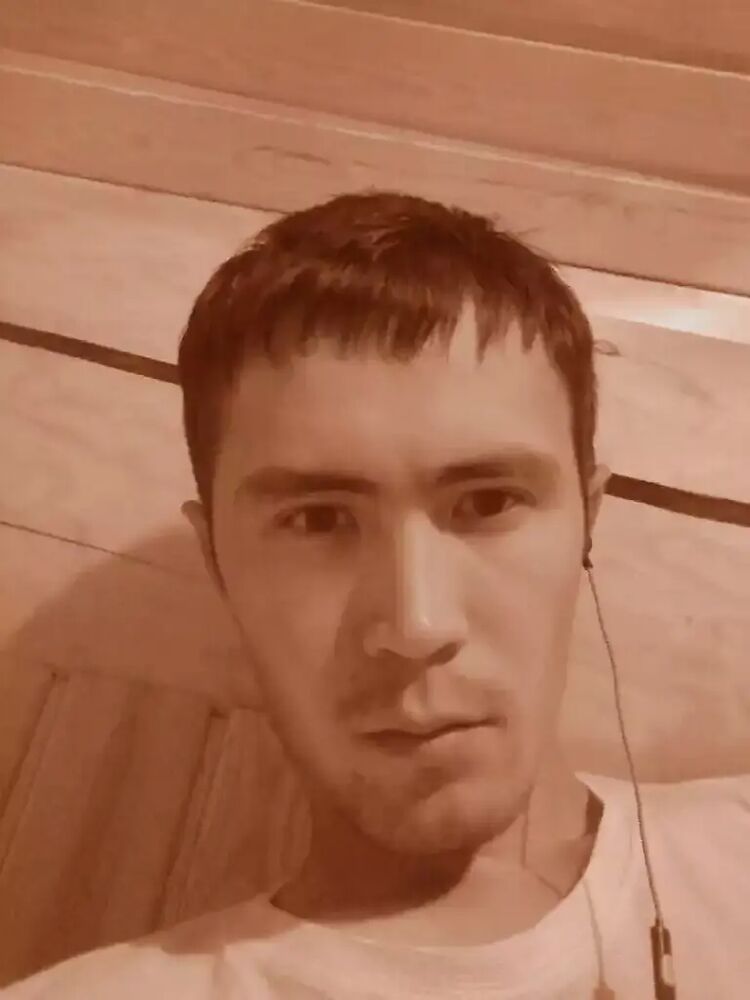  ,   Aziz, 31 ,   ,   