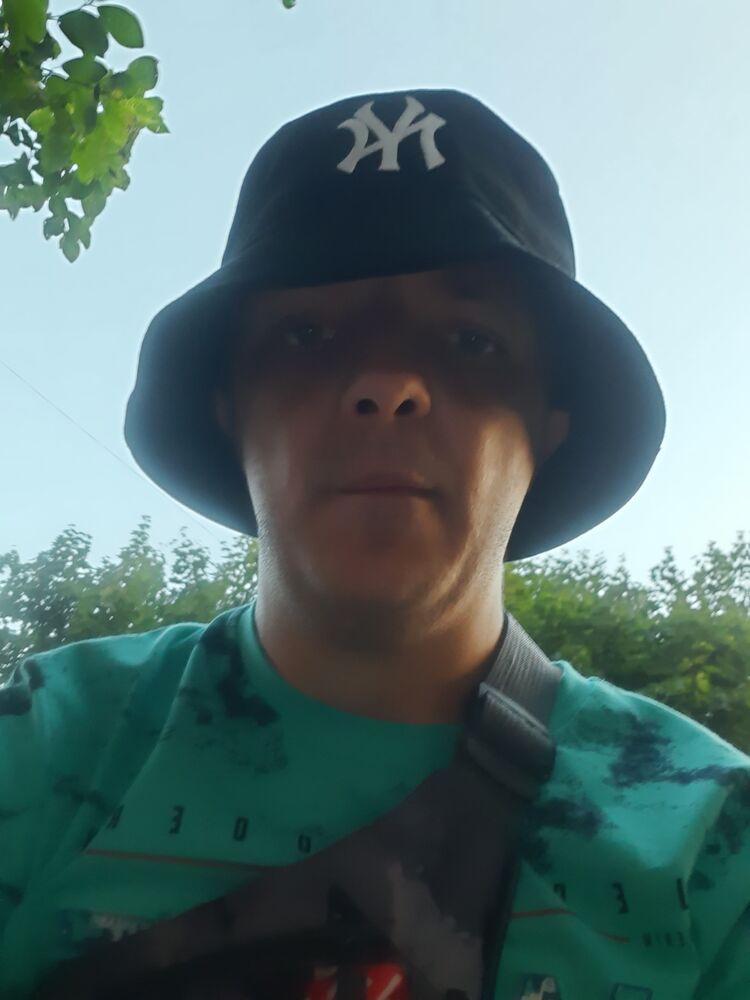  25636083  , 32 ,    