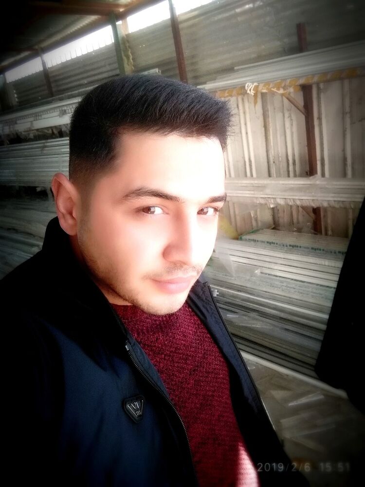  ,   Rustam, 33 ,   ,   , c 