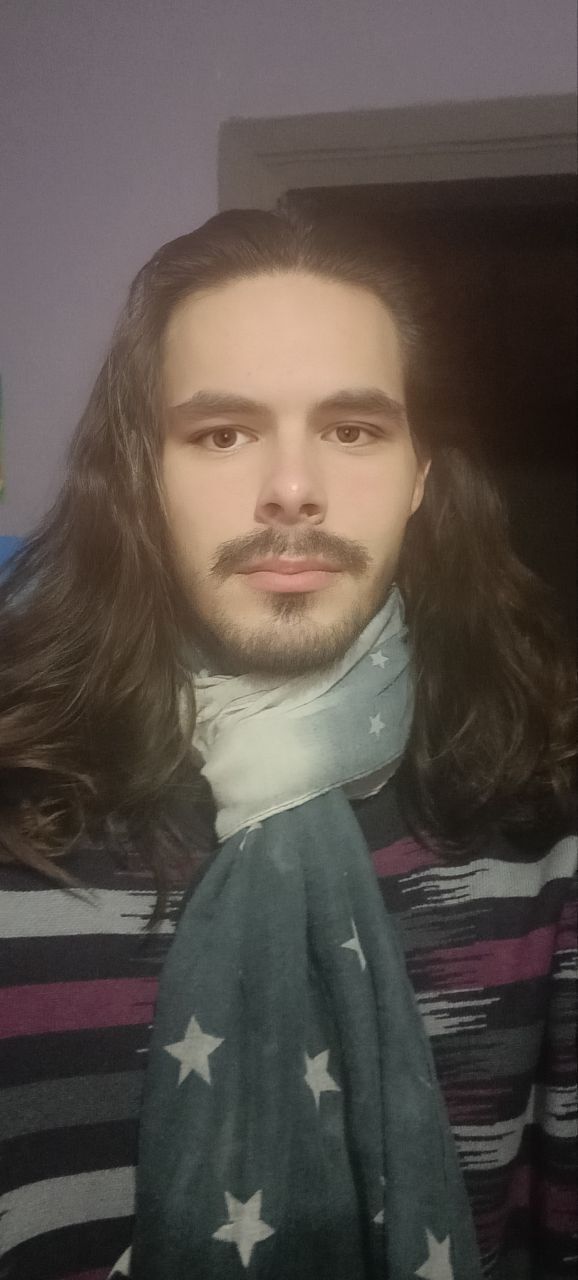  47421853   , 24 ,    