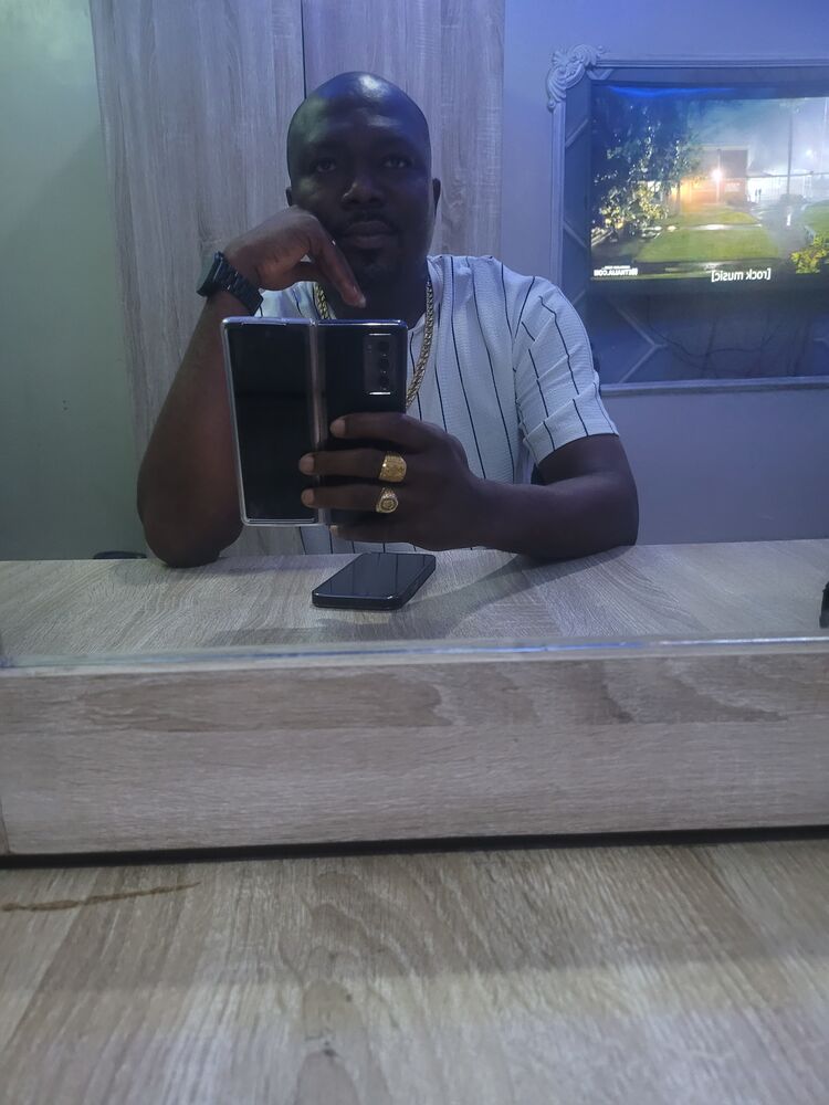 ���������� �����, ���� ������� Iyke, 42 ����, ������������ ��� ������, ����� � ���������