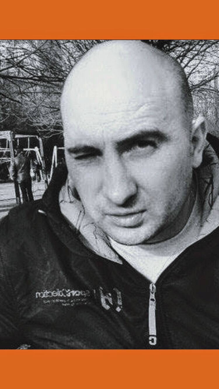  44048113  Vadim, 26 ,    