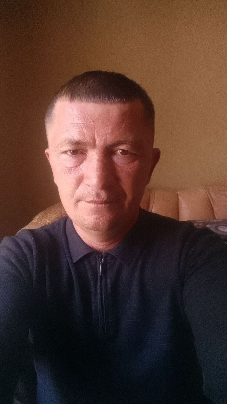  53742073  , 37 ,    