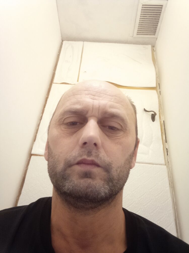  40224683  , 43 ,    