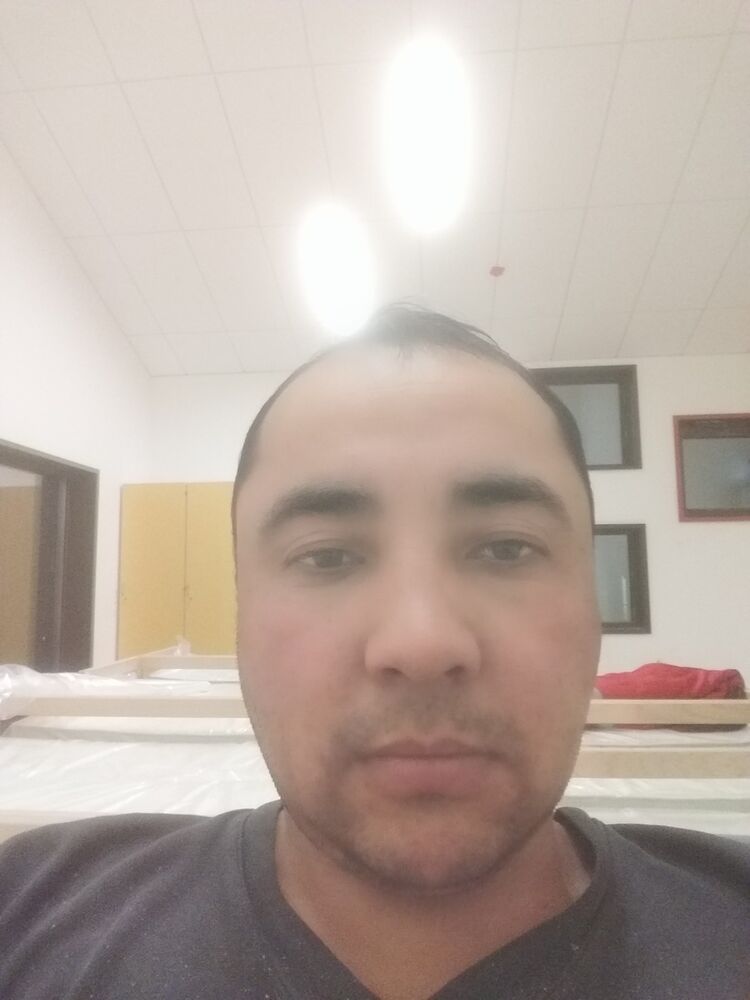  18987643  Alik, 32 ,    