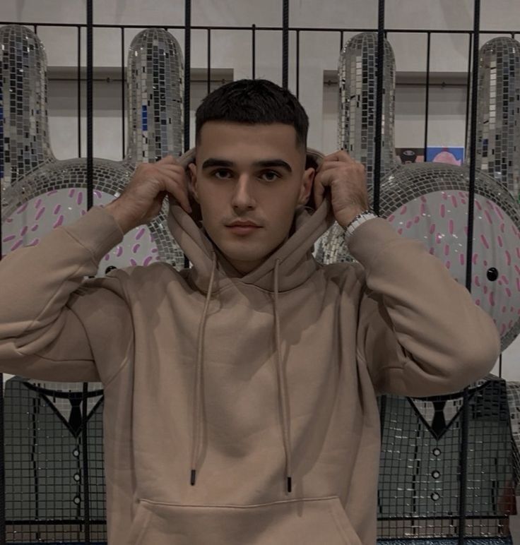  ,   Mason, 21 ,   ,   