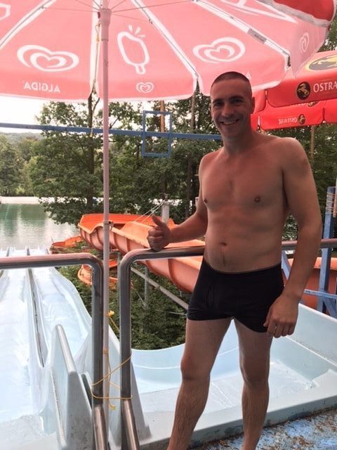  28447493  Ivan, 31 ,    Sumbark