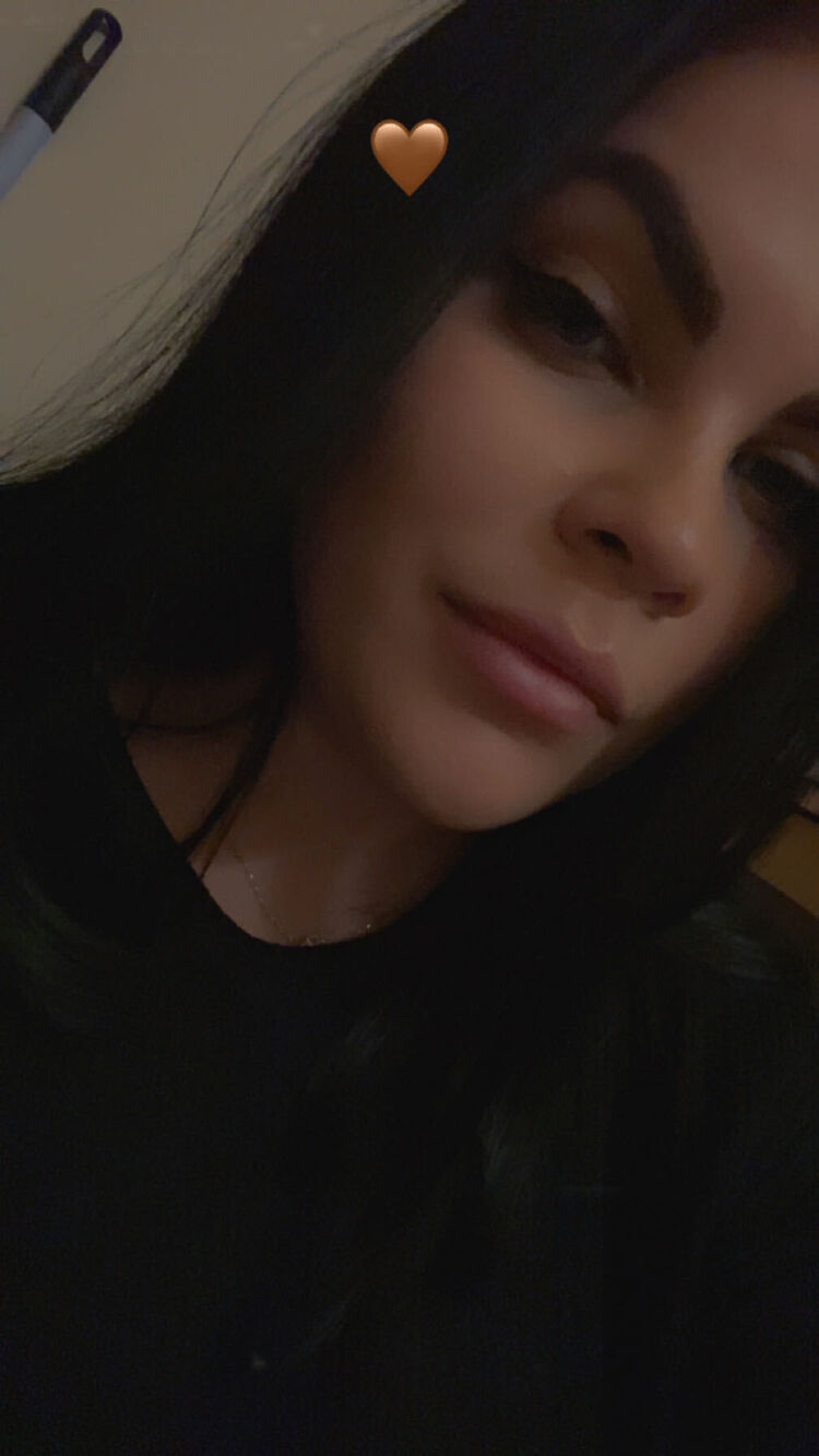  52106773  , 24 ,    