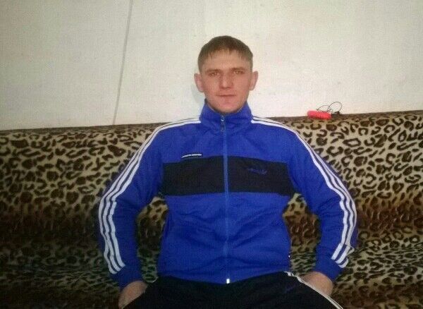  18026433  Dmitriy, 35 ,    