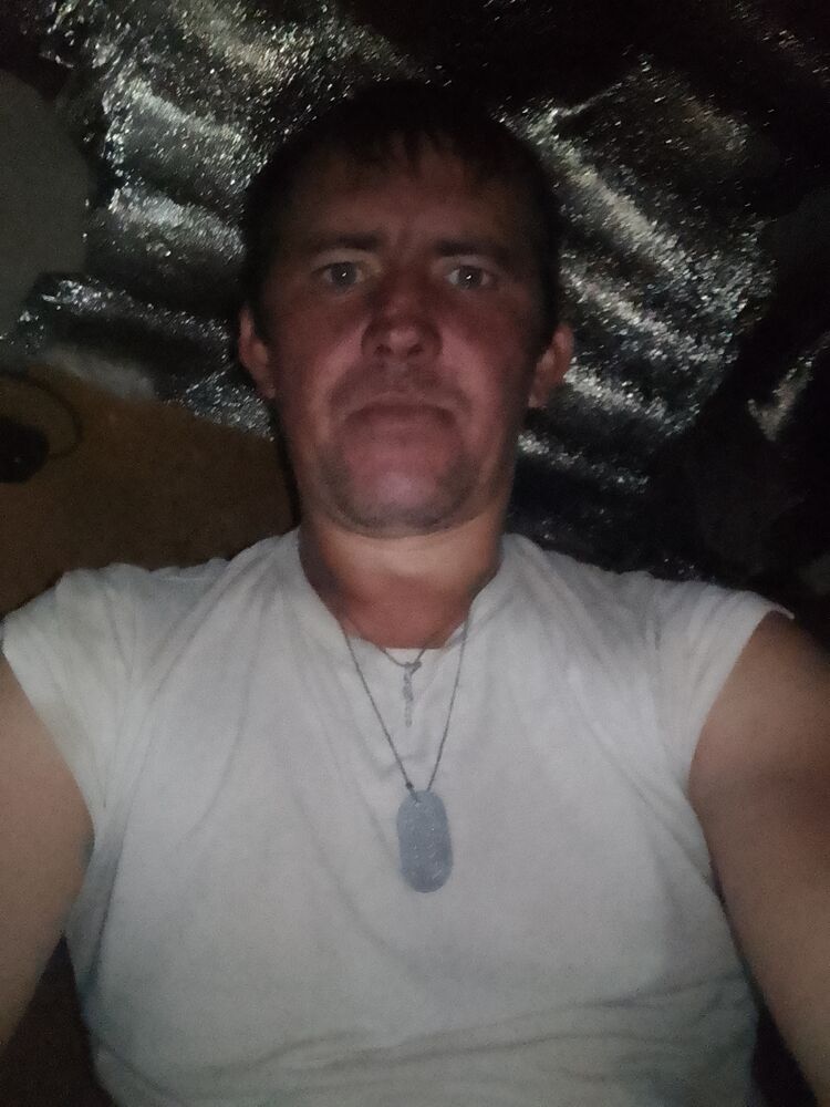  46952103  , 36 ,    