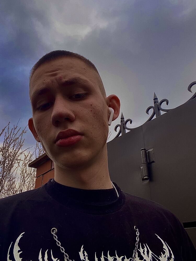  34412993  , 20 ,    