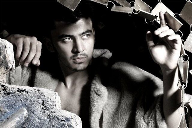  ,   Timur, 33 ,   