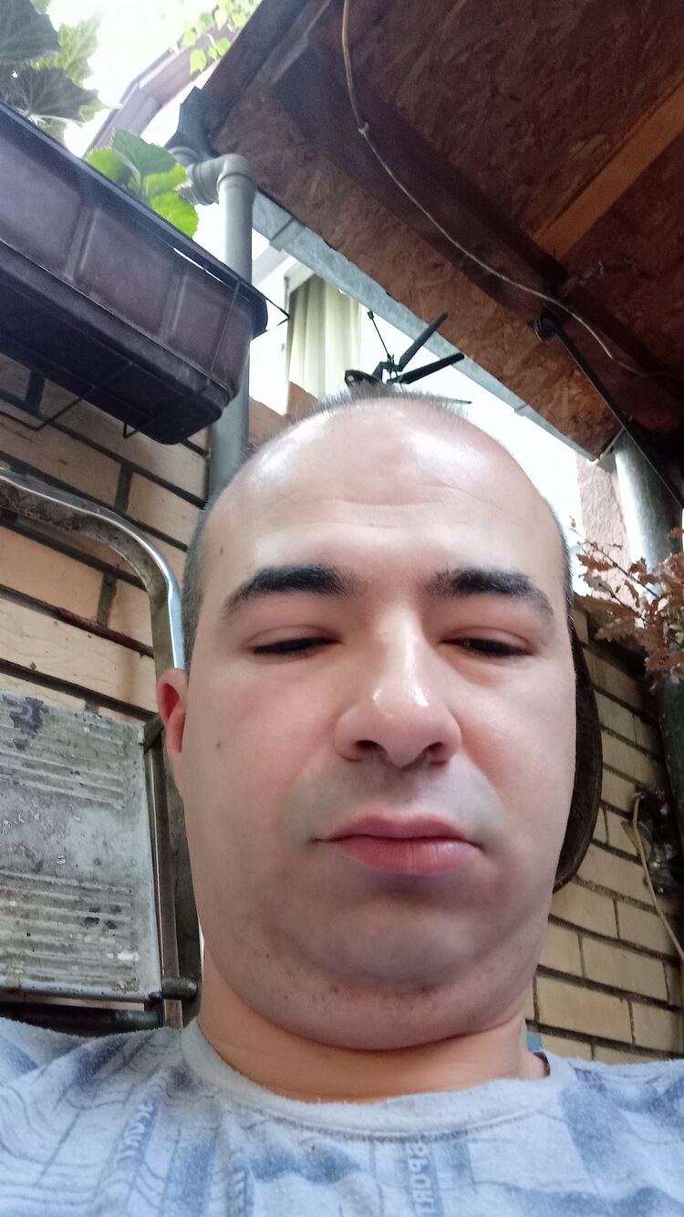  23374203  Aleksandar, 44 ,    Ohrid