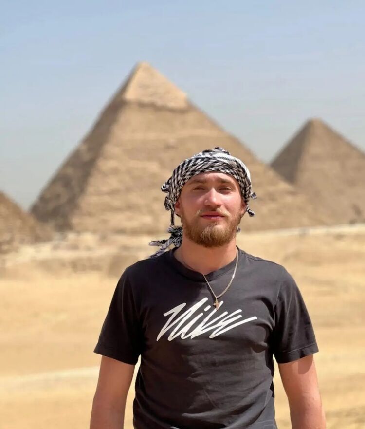 ���� 42848133 ����� ���������, 23 ����, ���� ���������� � ������������