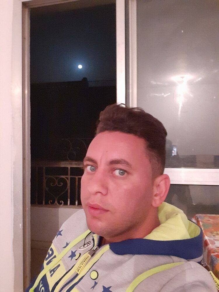  -,   , 37 ,  