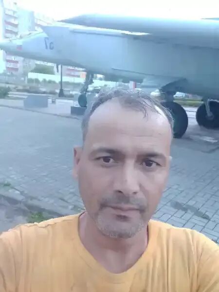  24330473  , 44 ,    