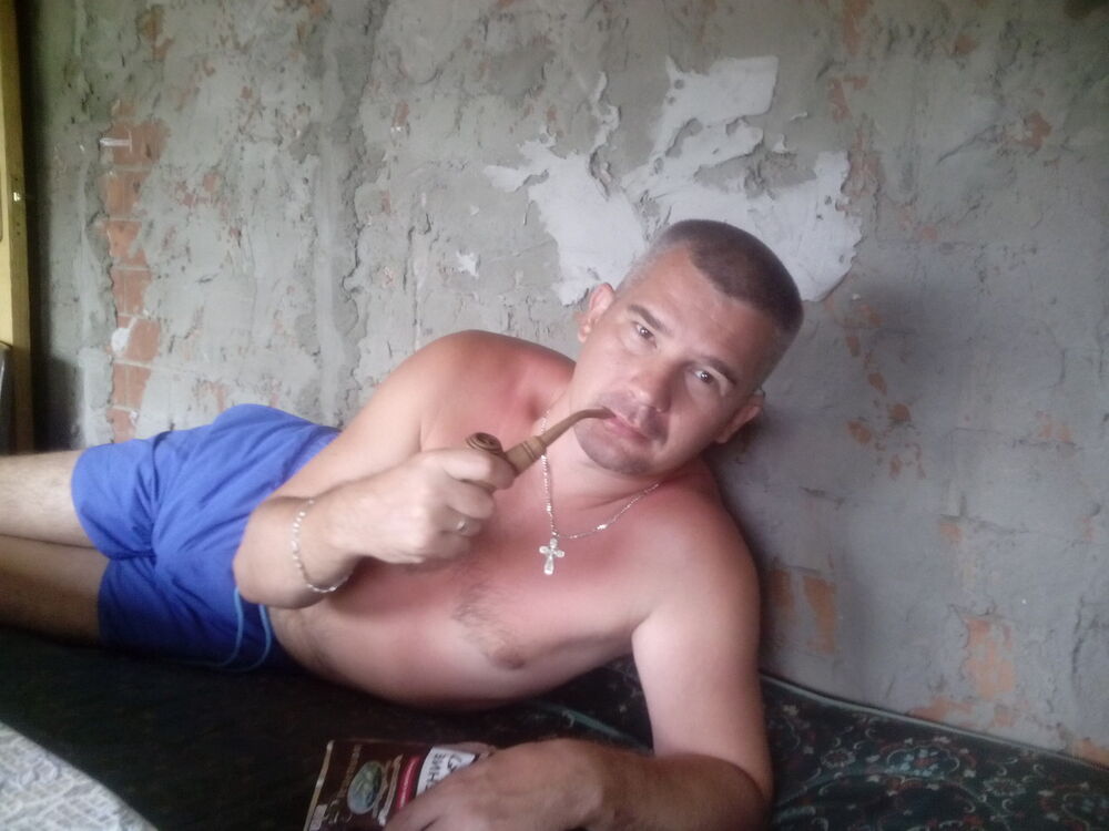 ,   Denis, 45 ,   ,   , c 