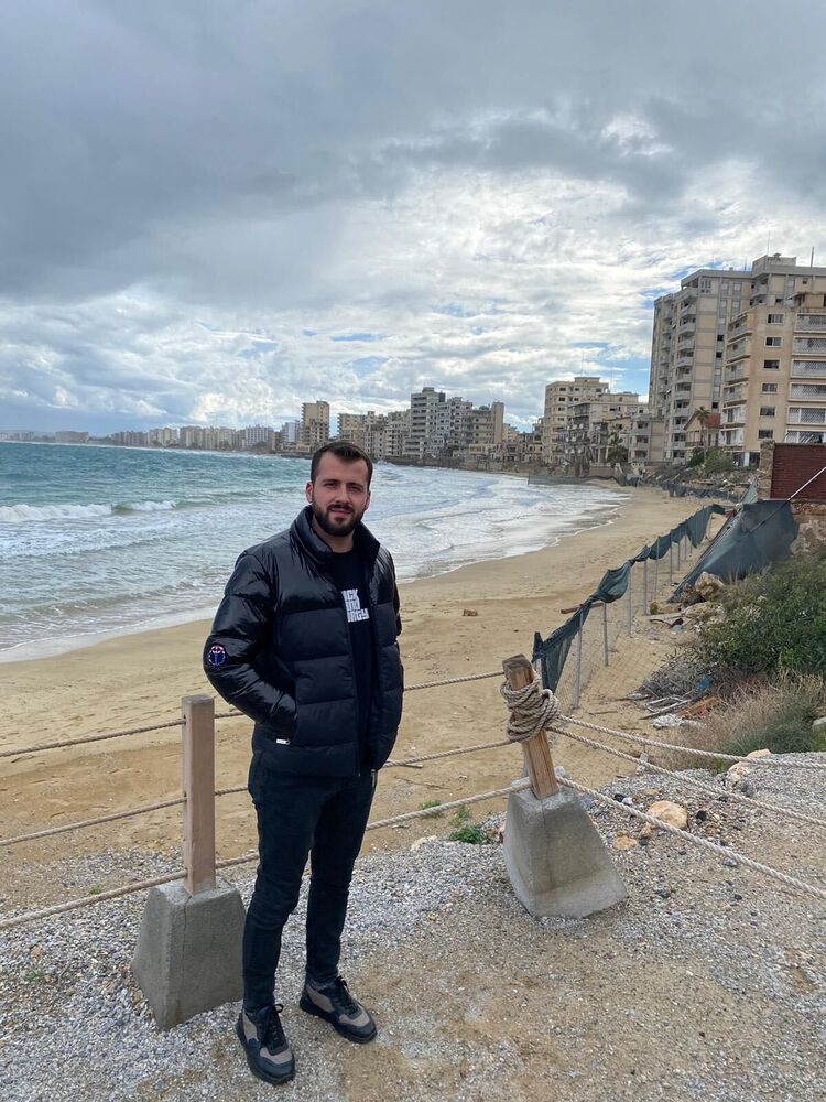  Yenisehir,   Furkan, 26 ,   ,   